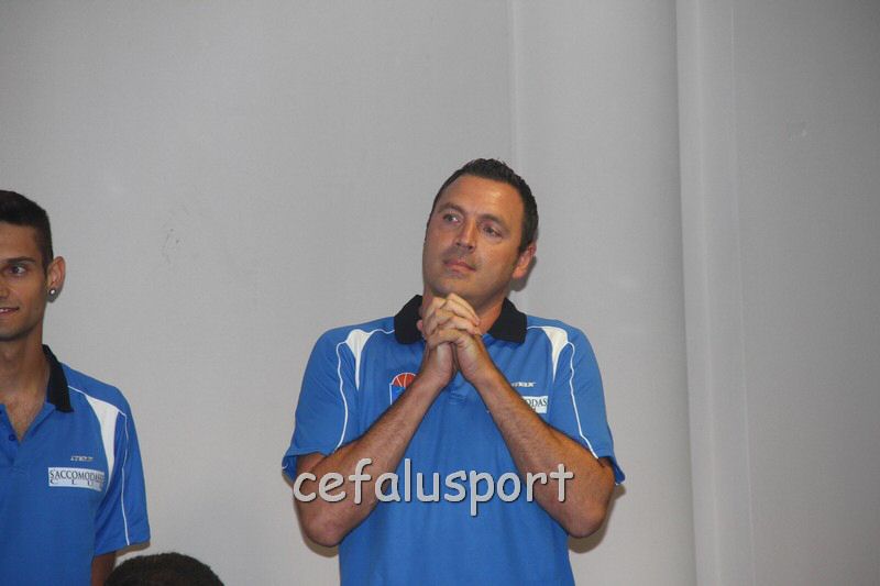 120908 basket 091_tn.jpg